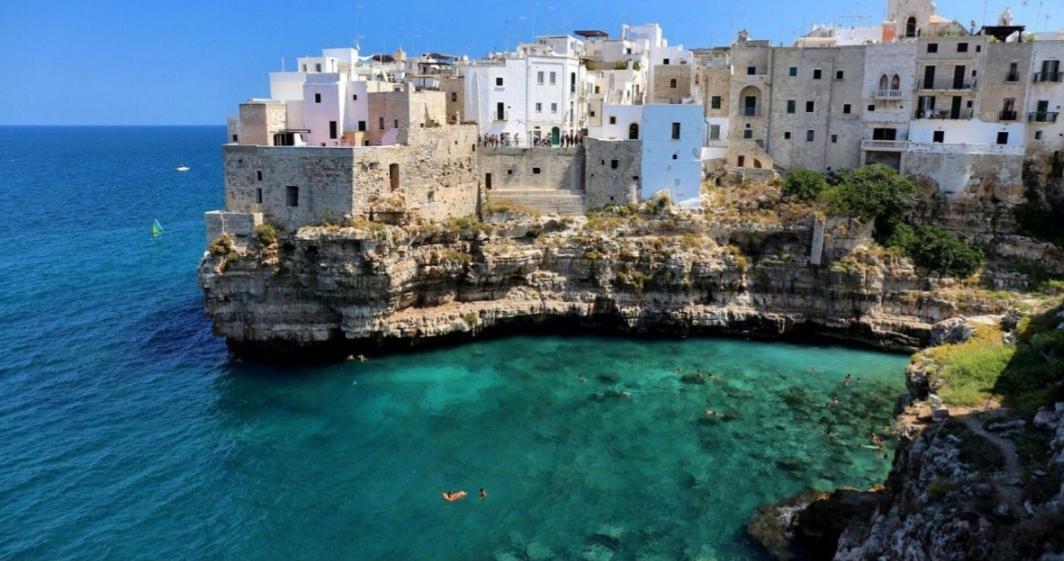 Allure 84 - Little Gem In The Heart Of The Old Town Polignano a Mare Exterior photo